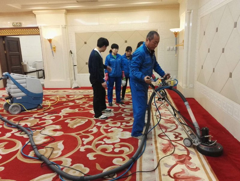 单位保洁托管:一场现代办公环境管理者的智慧选择